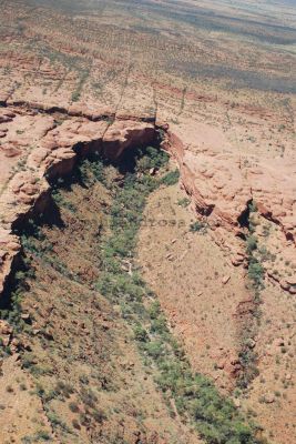 Kings Canyon from the air, Northern Territory, Australia
JPG 2592 x 3872  Pixels (10.04 MPixels) (2:3)
Keywords: mountain;desert;Kings Canyon