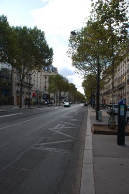 Paris boulevard
JPG 2592 x 3872  Pixels (10.04 MPixels) (2:3)
Keywords: Paris