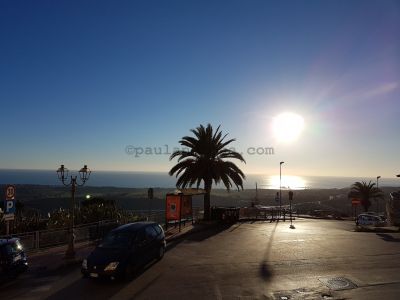 Sunset over the Mediterranean
JPG 4032 x 3024  Pixels (12.19 MPixels) (4:3)
Keywords: Sicily